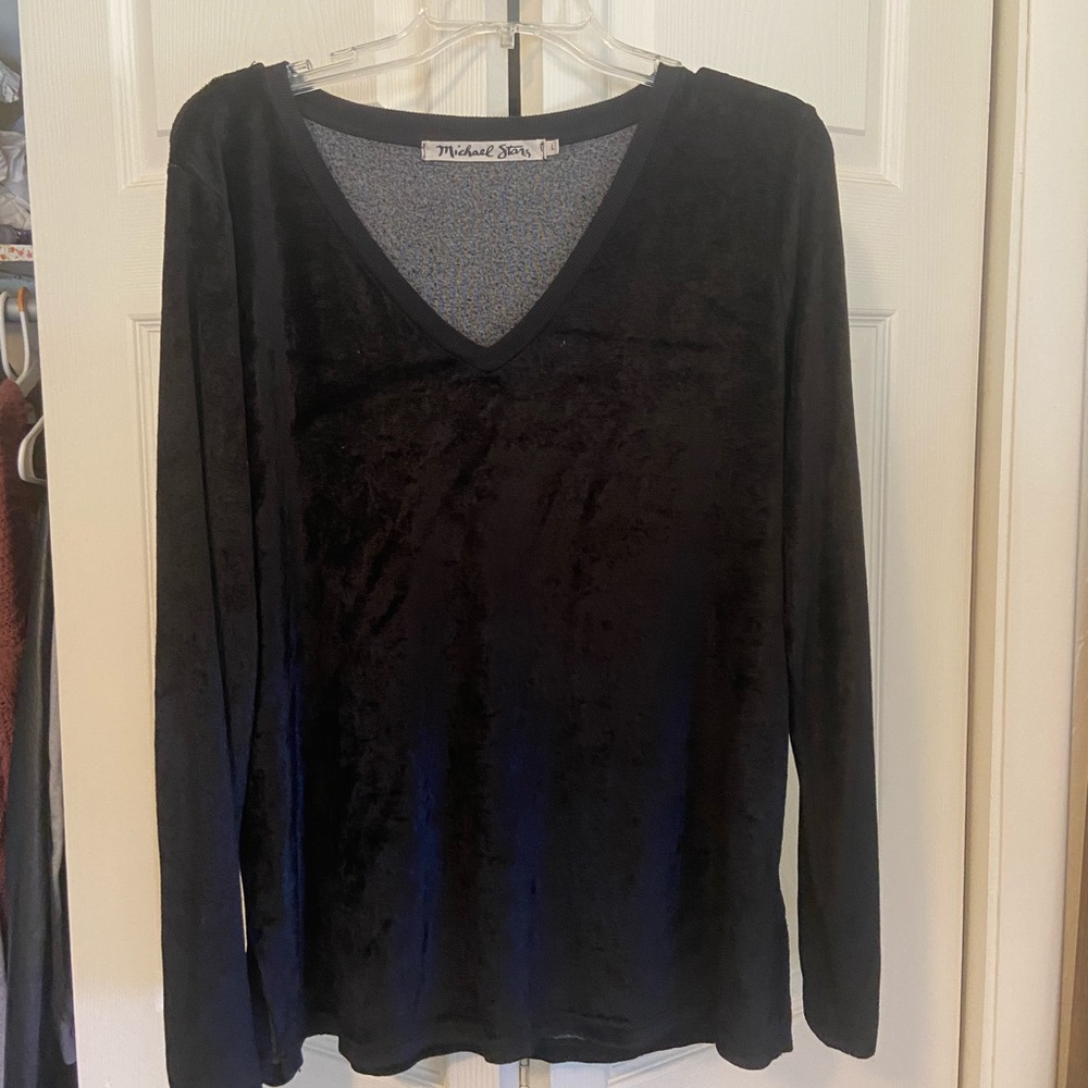 Black velvet top